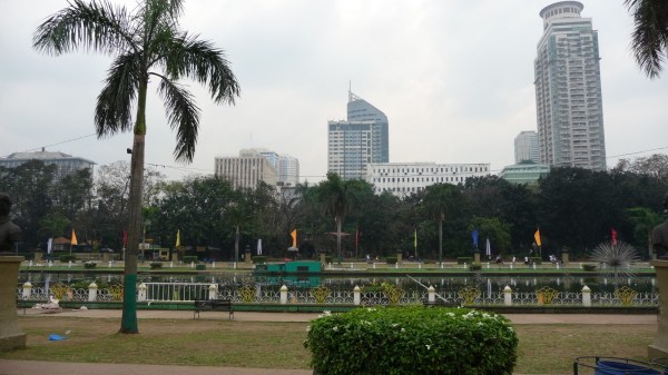 24f3d-0476-p1060328