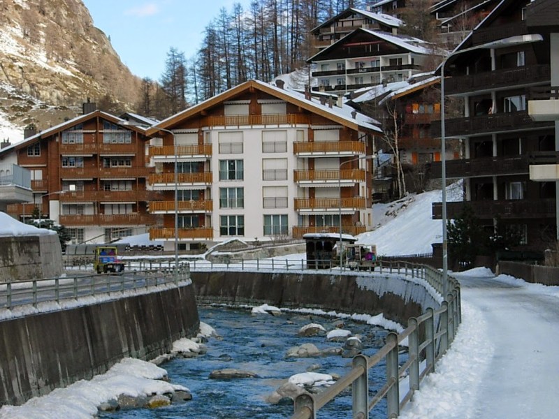 42ae2-c5a0vica2b-2bzermatt2b182
