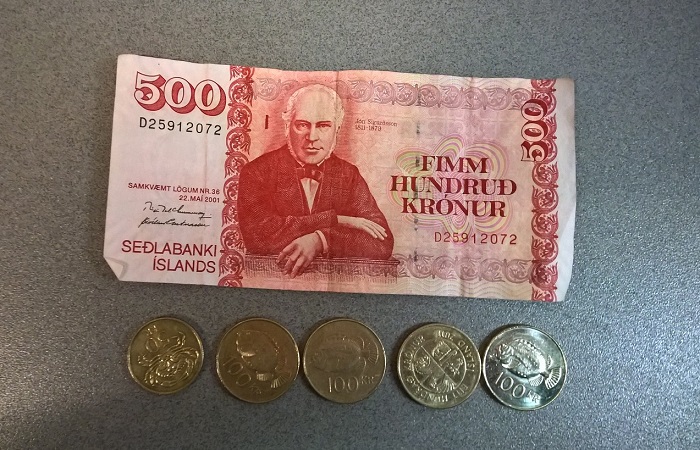 Islandija denar